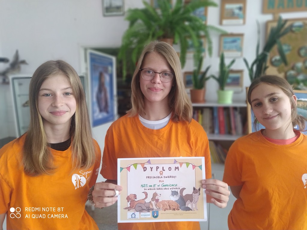 Akcja na rzecz Schroniska dla zwierząt w Nowym Sączu przy ul. Tłoki 24d