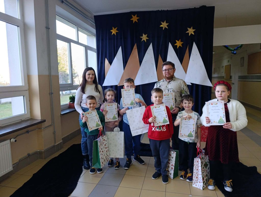 Rodzinny konkurs “Stroik bożonarodzeniowy”